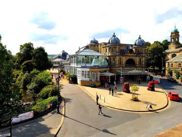 No 6 The Square Tearooms & Accommodation Buxton  Exteriör bild